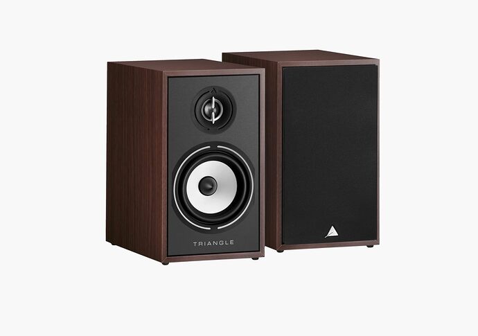 borea-br02-walnut-packshot-1-1152x810