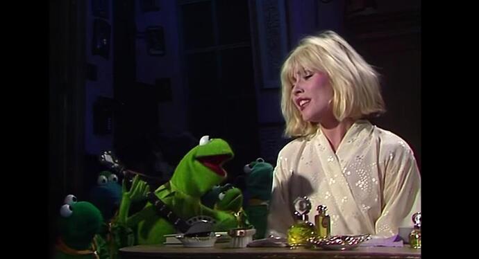 Debbie Harry performing with Kermit The Frog