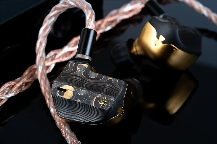 Chimera_Gold_CableLS1