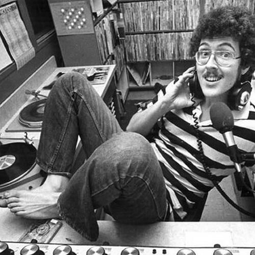 Weird Al Yankovic spinning records at his school’s radio station in 1979
