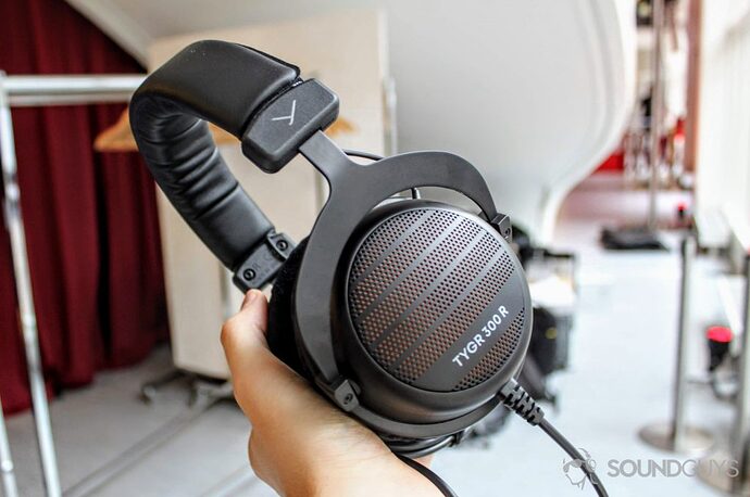 android-authority-beyerdynamic-Tygr-300-R-1024x681