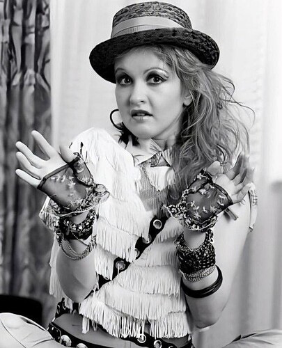 Cyndi Lauper 02