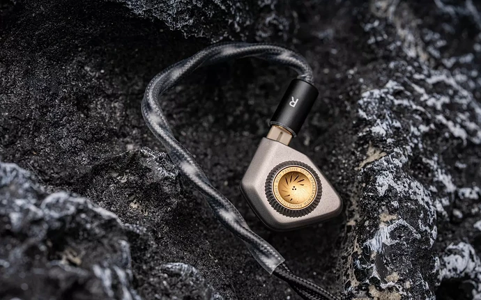 aHR0cHM6Ly93d3cuZmFpdGhhdWRpb2xhYnMuY29tL3FmeS1jb250ZW50L3VwbG9hZHMvMjAyNi8wMS9lMjY0NjY4MzcwYTYyYjMyZmQyNWE1NjM2NzFkOGFmYy0xNjAweDEwMDAtODAud2VicA_p_p100_p_3D_p_p100_p_3D