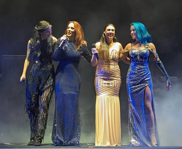 Charlotte Wessels, Simone Simons, Elize Ryd, Alissa White-Gluz 6