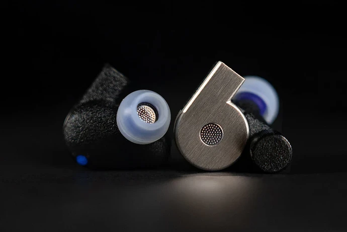 quantum-edit-1_1300x_b79c07de-82de-47ce-a947-9152eefb1076_943x630