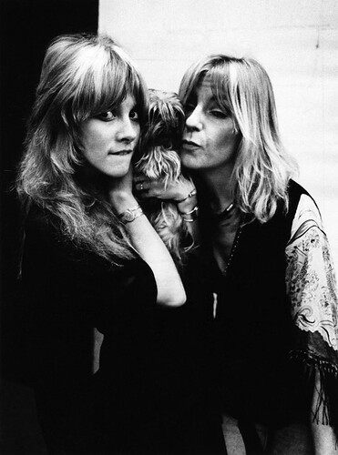 Stevie Nicks and Christine McVie in 1975