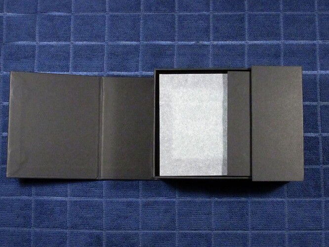 09 Unicrom unboxing1 x1920