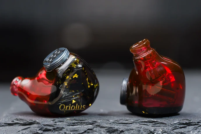 Oriolus_Traillii_Ultra_IEM_System_-_MusicTeck_DSC08065_1500x1000