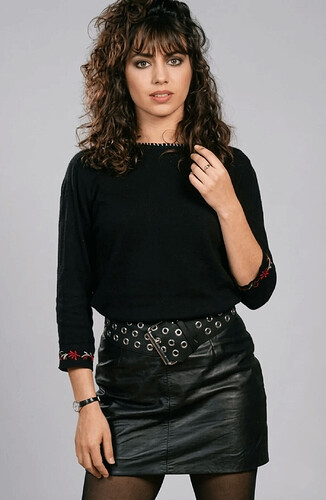 Susanna Hoffs 3